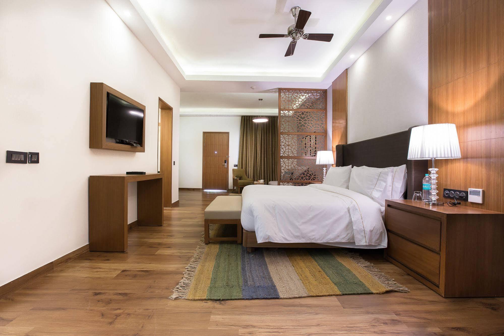 Resort The Westin & 5*